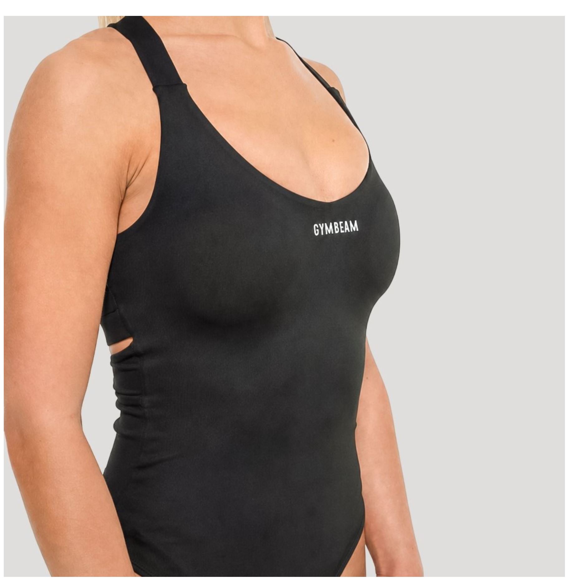 GymBeam Sportbody FLOW schwarz als Bodysuit oder Jumpsuit mit 4-Wege-Stretchtechnologie Sportsuit Gr. S