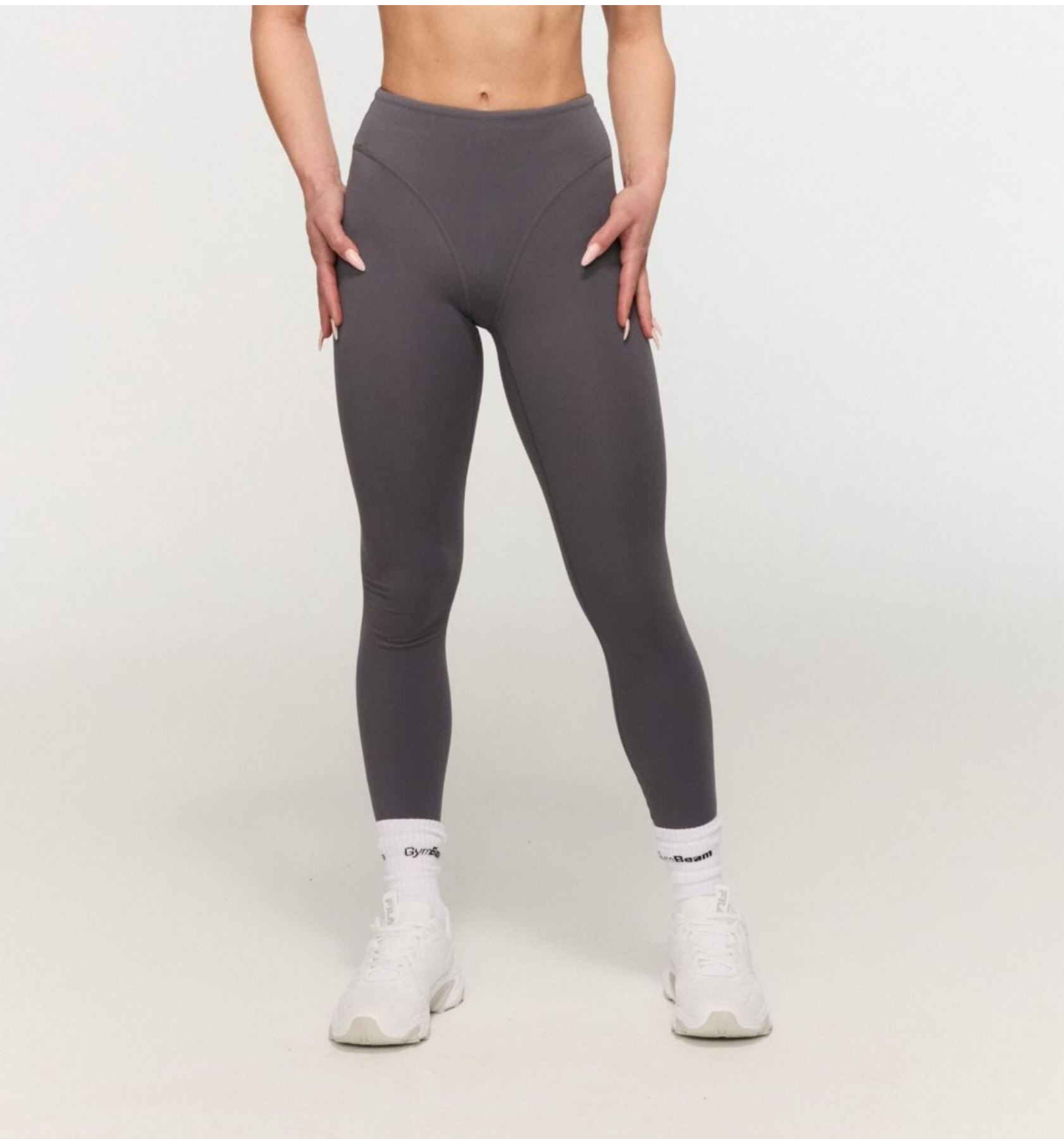 GymBeam FIERCE Leggings 100% Blickdicht Sportleggings schweißableitend & Körperformung