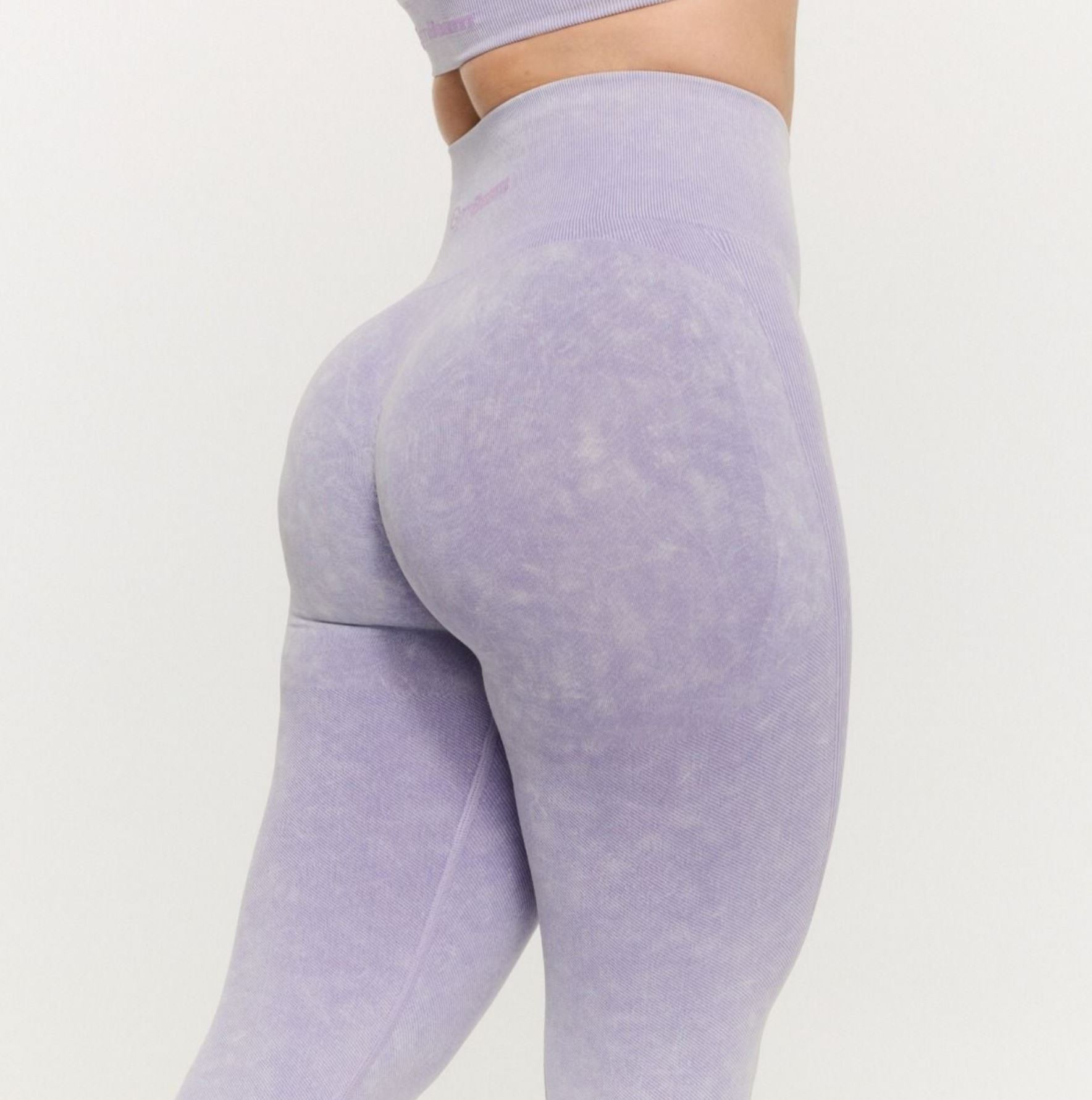 GymBeam Scrunch-Bum-Leggings LIFT Nahtlose Sportleggings für Frauen