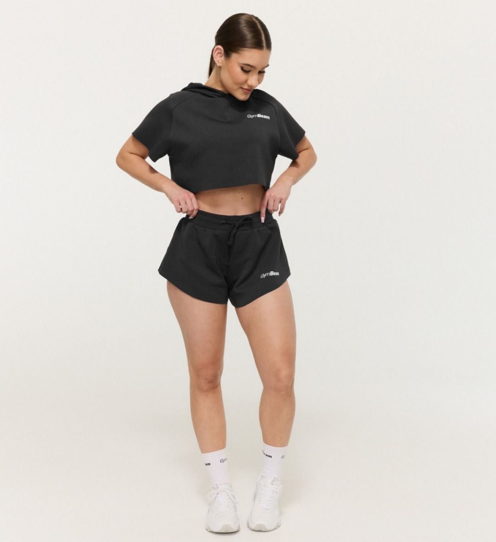 GymBeam Relay Shorts atmungsaktiv Sportshorts undurchsichtig