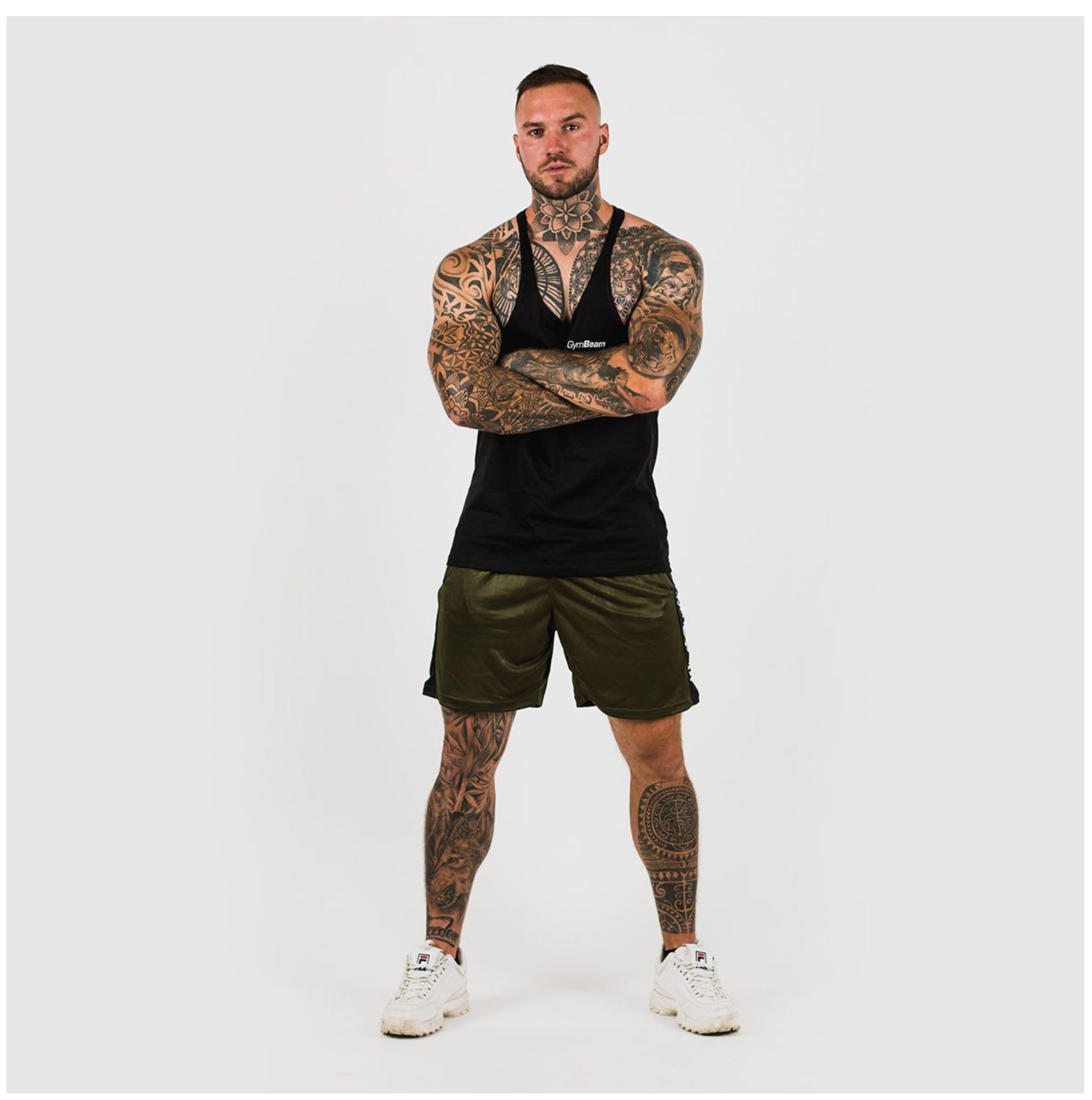 GymBeam VERTICAL-Shorts Sportshorts für Männer als Trainingsshorts Military Gr. S
