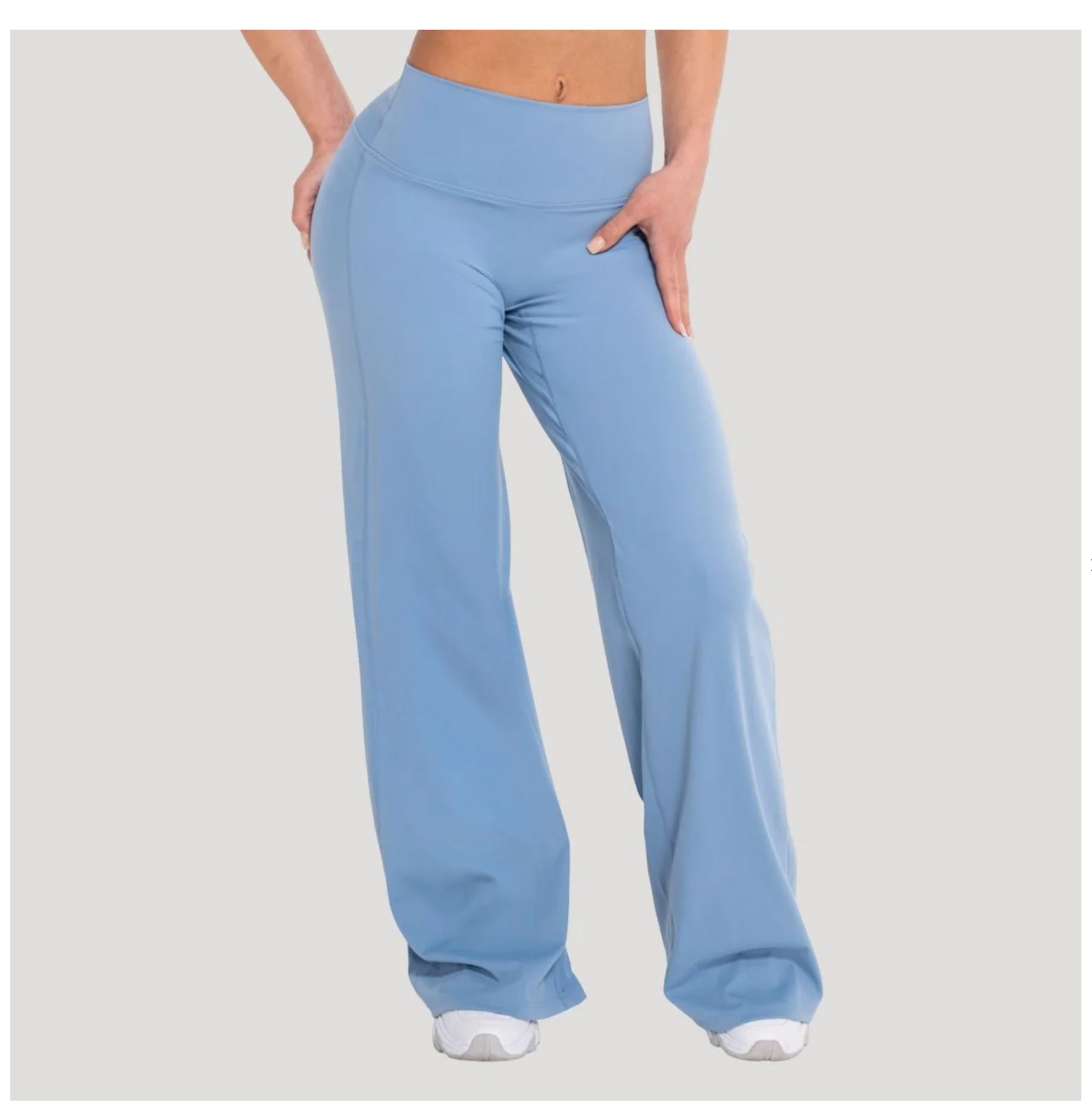 GymBeam Sporthose FLOW Azurblau für Frauen Straight Pants atmungsaktive Trainingshose mit Strech Gr. M
